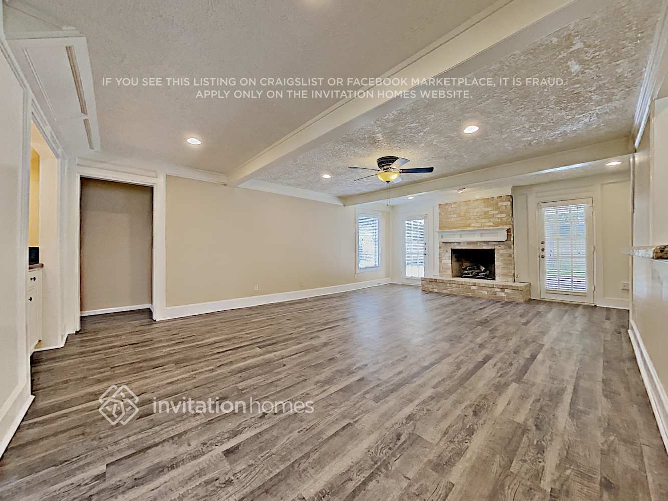 Building Photo - 15027 Pebble Bend Dr