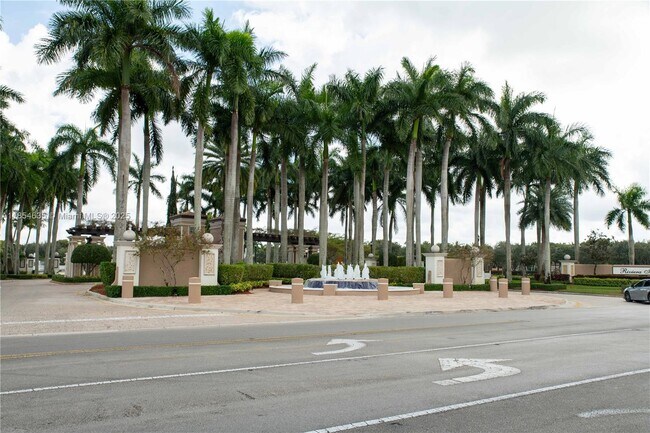 Building Photo - 5241 SW 155th Ave