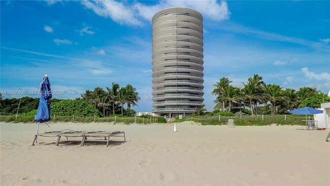 Building Photo - 8701 Collins Ave