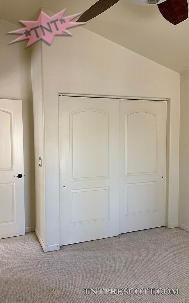 Building Photo - Home in Prescott in the Pines ~ COMP HOLD