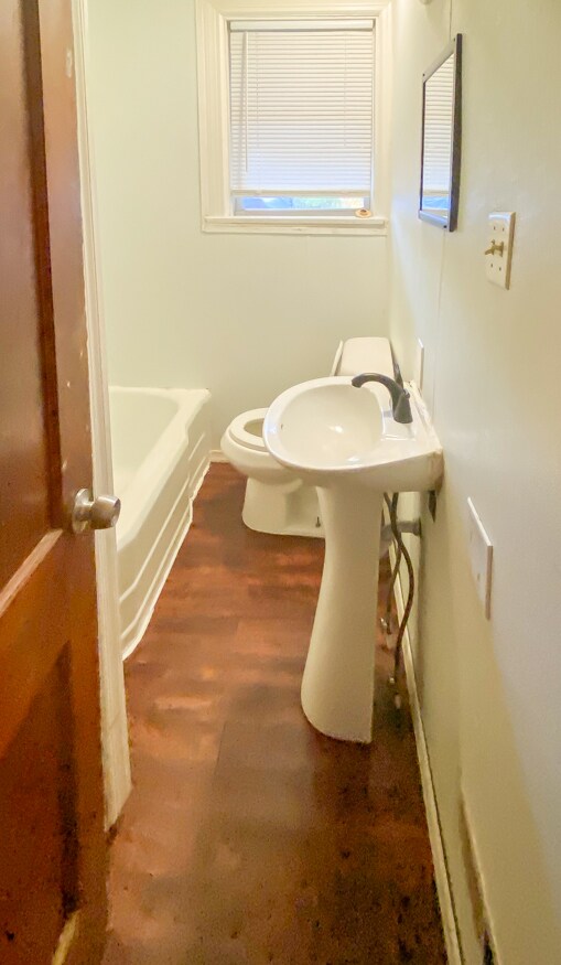 Building Photo - 108 E Roanoke St