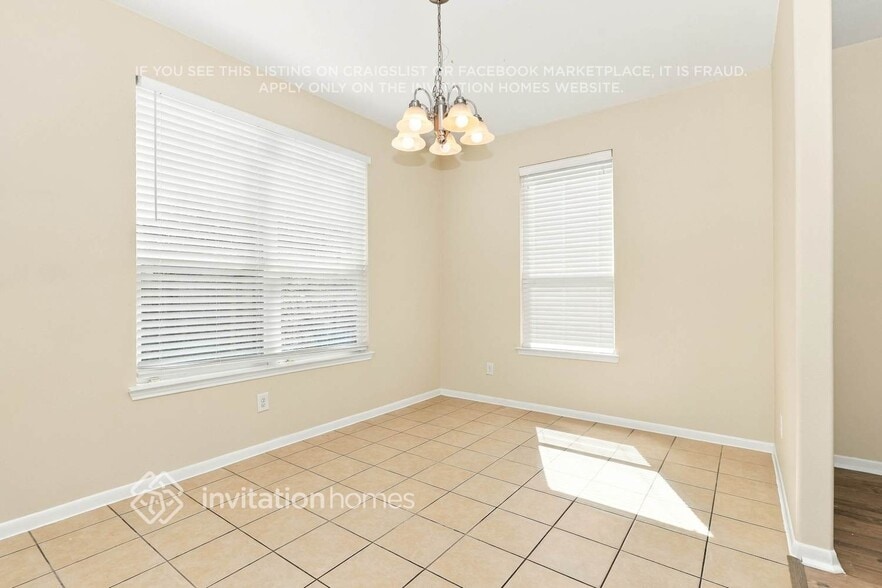 Building Photo - 5810 Le Carpe Plantation Ct