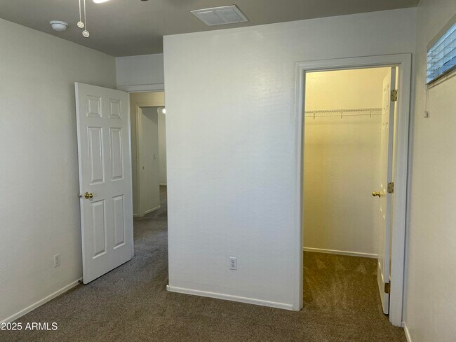 Building Photo - 22038 W Mohave St
