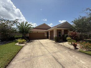 Building Photo - Grande Champion Community! BEAUTIFUL 3 Bed...