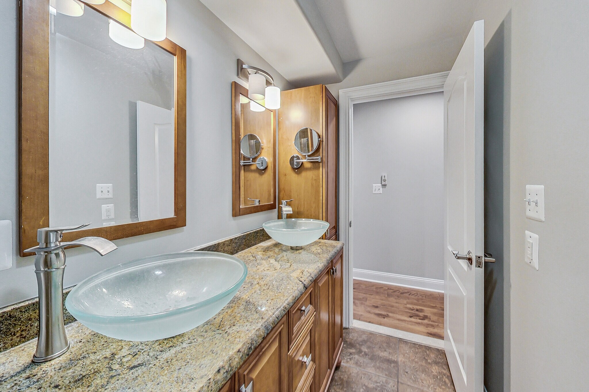 Building Photo - 1429 Clifton St NW