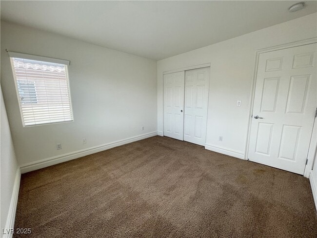 Building Photo - 9748 Waukegan Ave