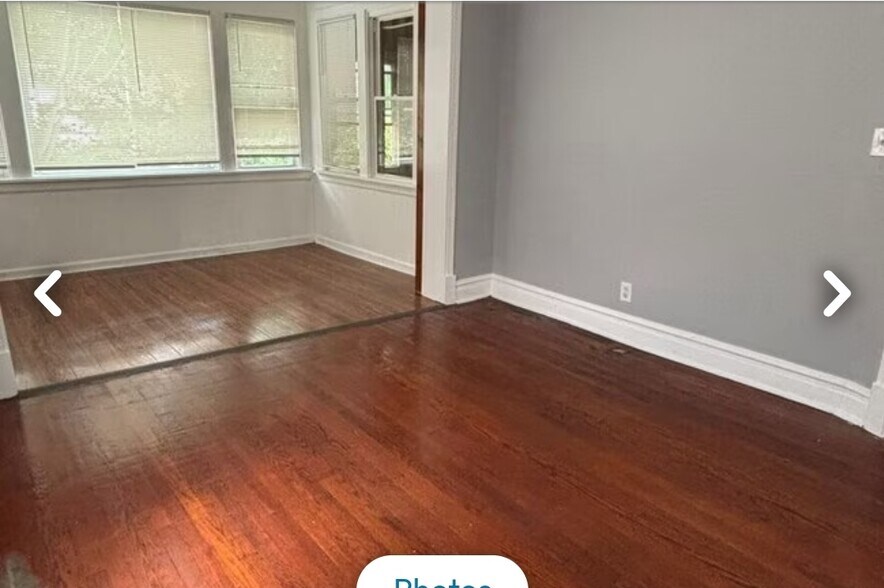 Building Photo - 7807 S Sangamon St