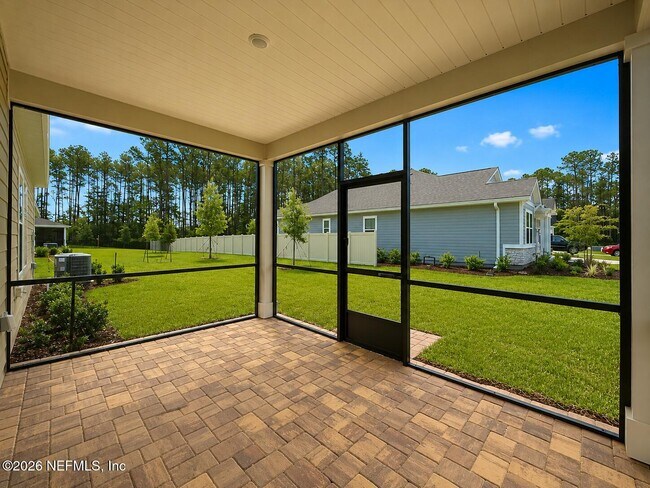 Building Photo - 112 Wrensong Pl