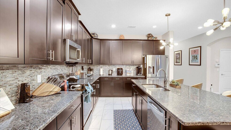 Building Photo - 5428 Solterra Cir