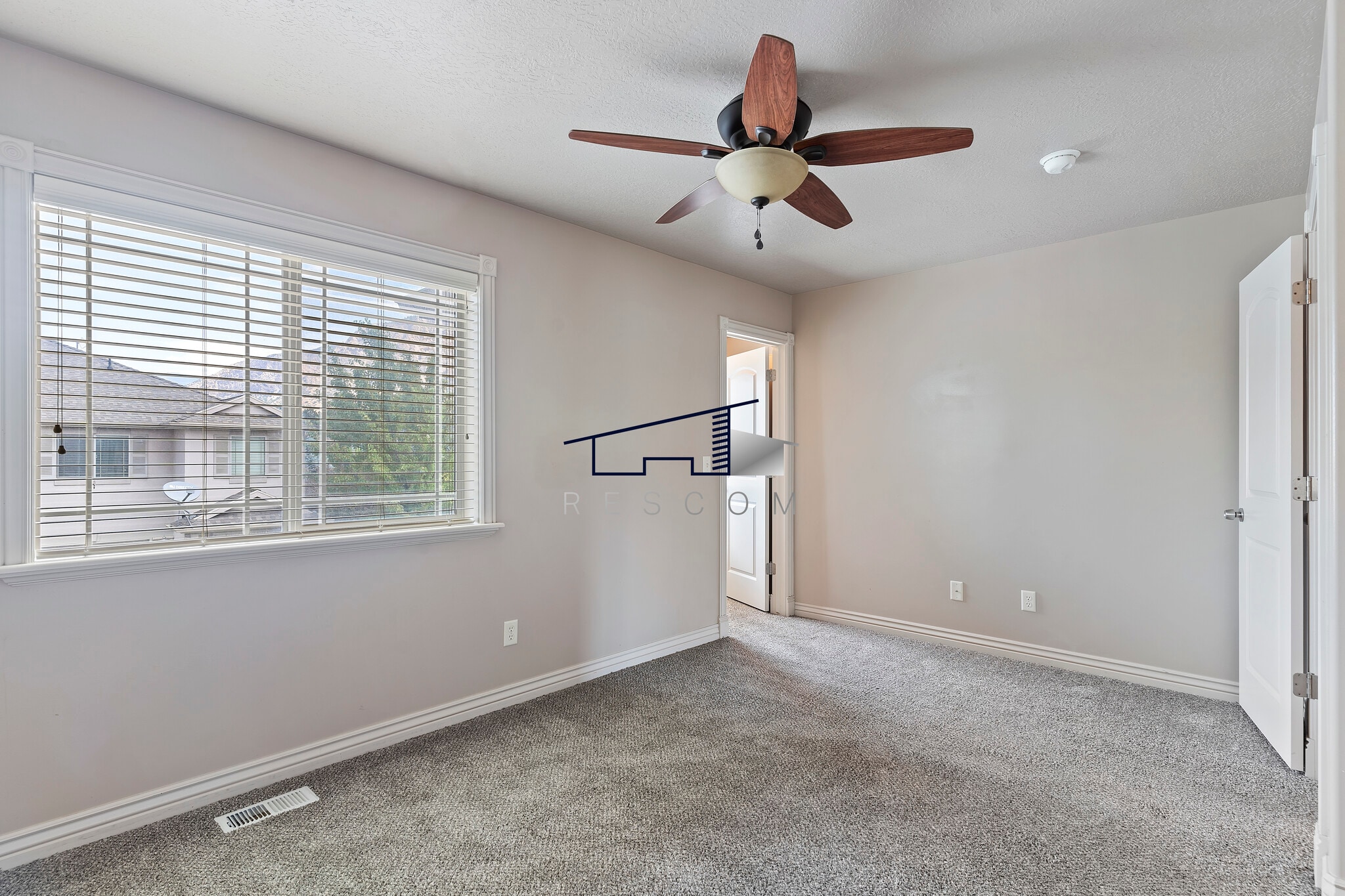 Building Photo - 1081 E 1550 S