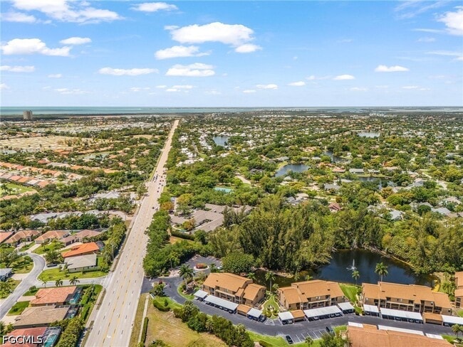Building Photo - 15751 Windward Way Cir