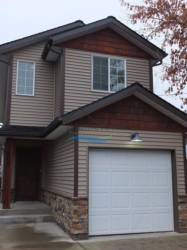 Building Photo - 3-Bedroom Home in Central Coeur d'Alene wi...