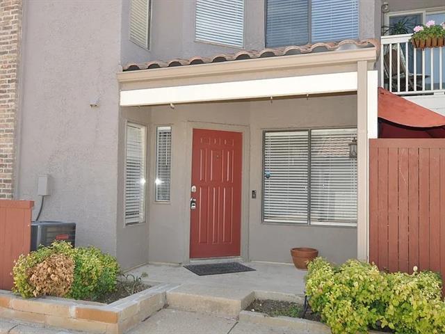 Primary Photo - 4242 N Capistrano Dr