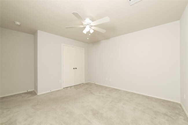 Building Photo - 6642 Haven Forest Ln