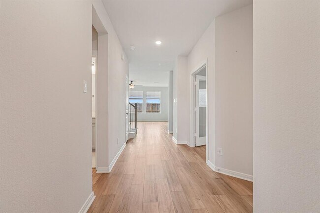 Building Photo - 18203 Lilac Woods Trl