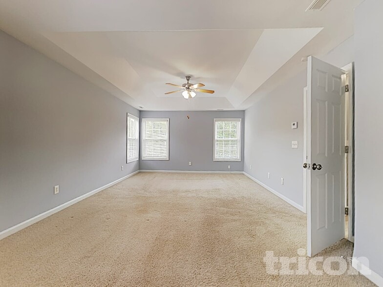 Building Photo - 7568 Cole Ln