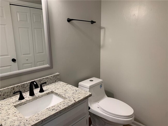 Building Photo - 5234 Wexford Ln