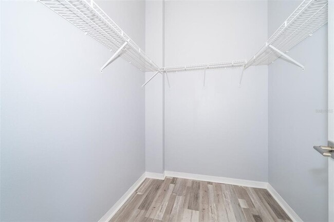 Building Photo - 8119 Lake Crowell Cir