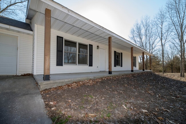 Building Photo - 7900 E St Charles Rd