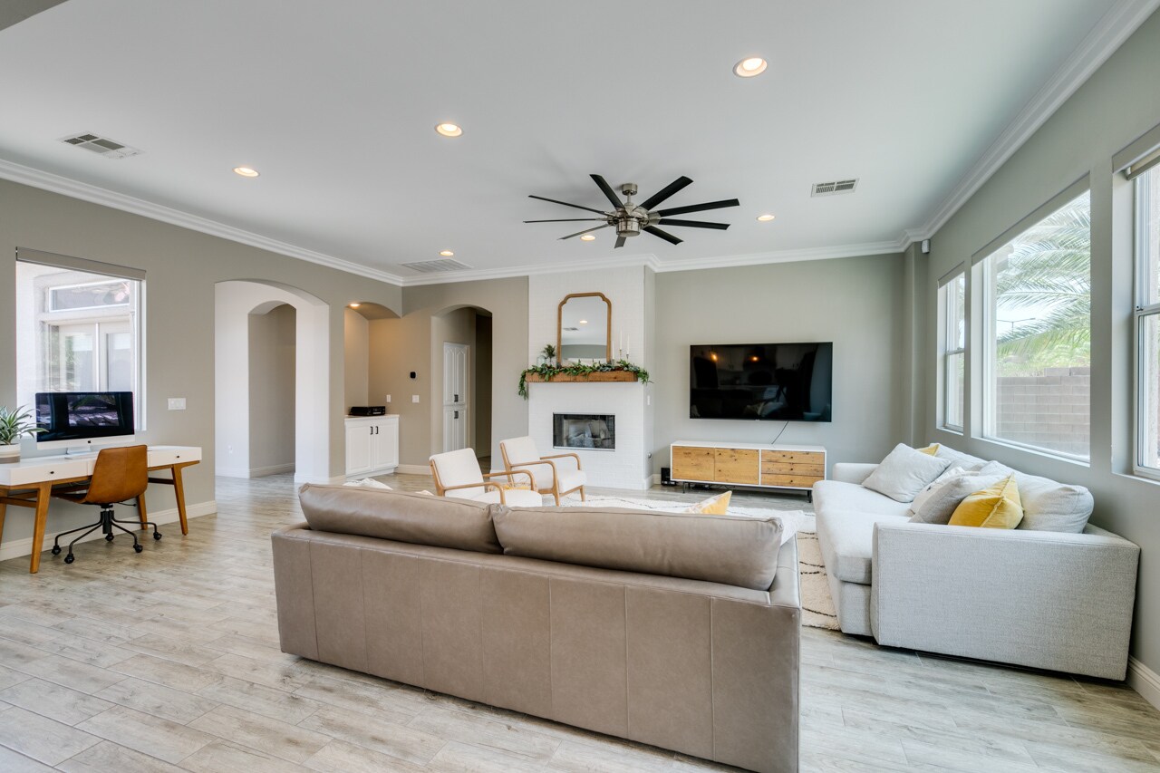 Building Photo - 65 Teahouse St