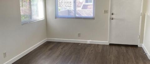 Building Photo - 224 Gazania Ct