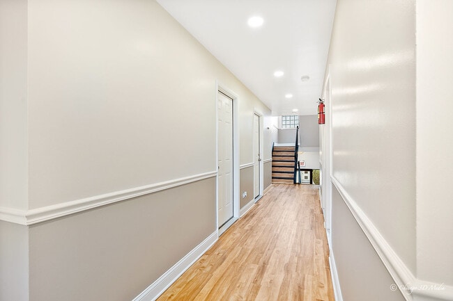 Building Photo - 4747 N Ronald St