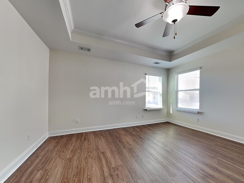 Building Photo - 508 Flat Rock Trace