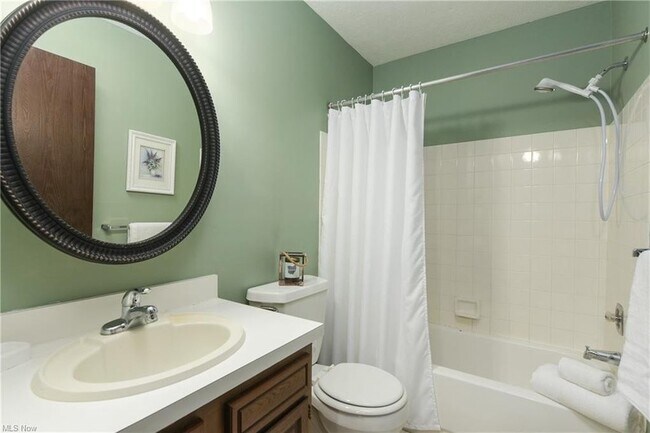Master Bath - 27467 Westown Blvd