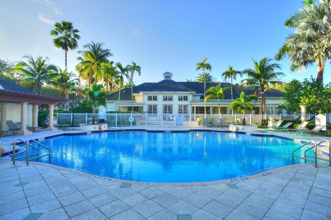 Building Photo - 276 Murcia Dr