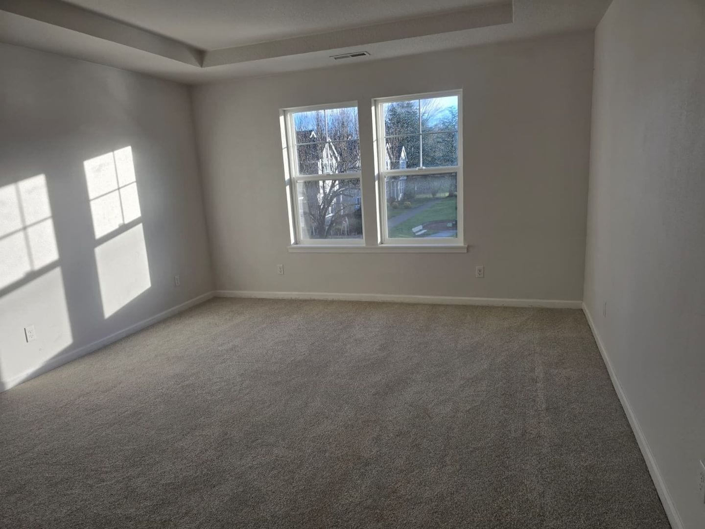 Building Photo - 173 N 7th Ave