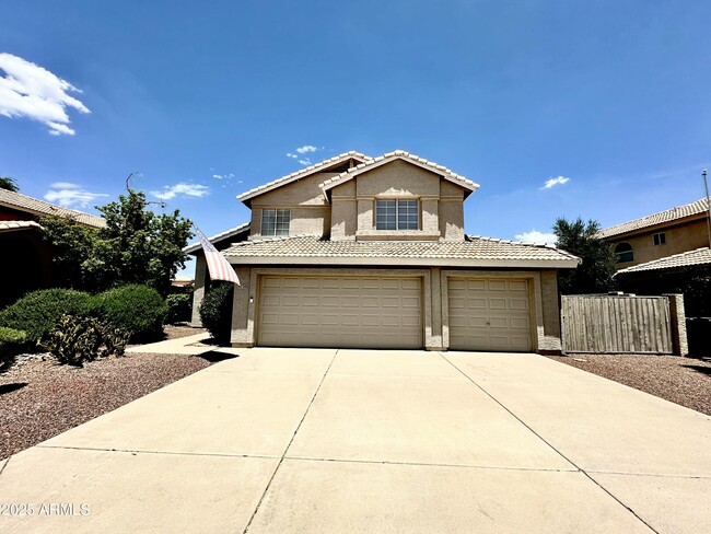 Primary Photo - 4708 E Thunderhill Pl