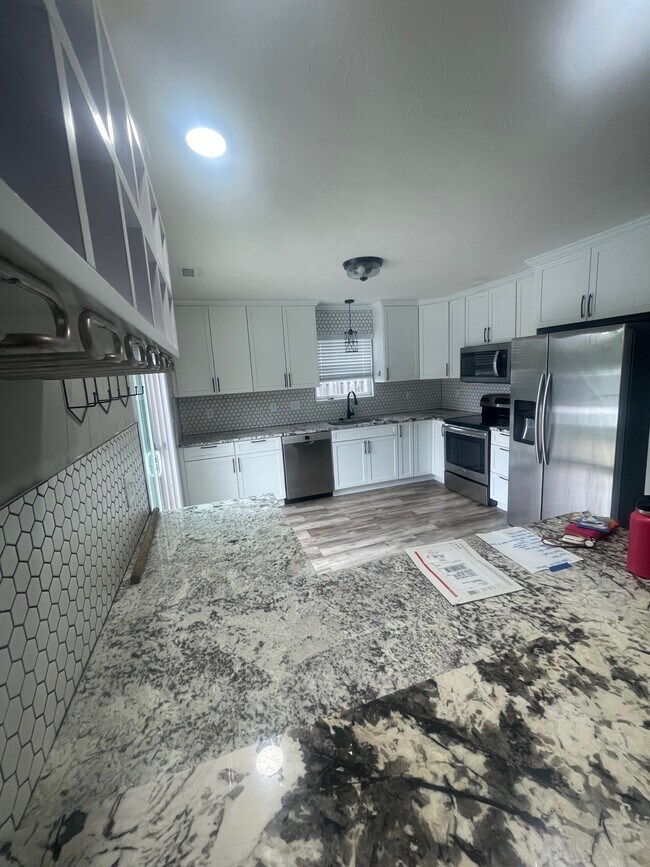 Building Photo - 2164 Sungold Ct