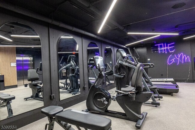 Building Photo - 1722 Springfield Ave