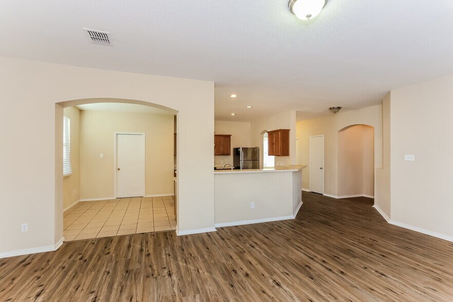 Building Photo - 1771 Eagle River Trail