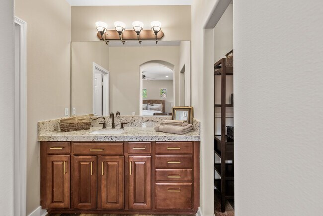 Building Photo - 2846 Amatista Ct