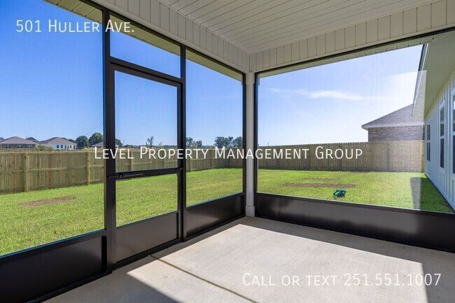 Building Photo - 501 Huller Ave