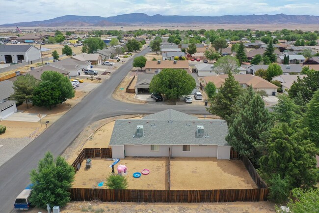 Building Photo - 6284 N Buckboard Dr