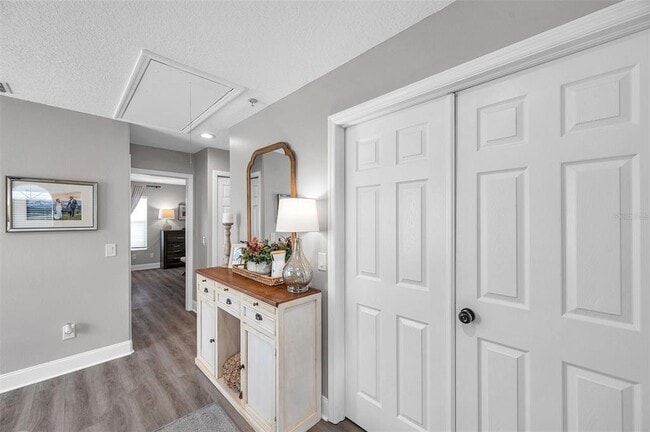 Building Photo - 456 Bayou-Village Dr