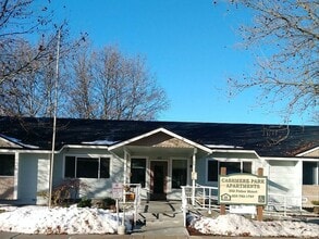 Building Photo - Cashmere Park