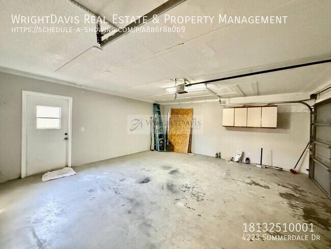 Building Photo - 4223 Summerdale Dr