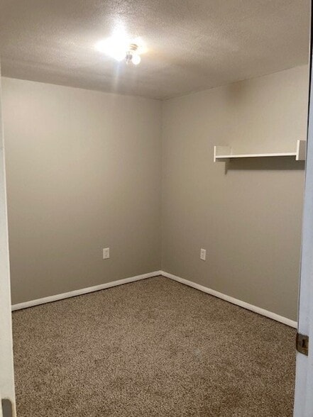Building Photo - 5427 Borgase Ln