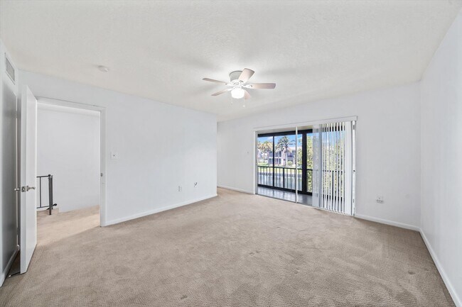 Building Photo - 413 Blue Jay Ln