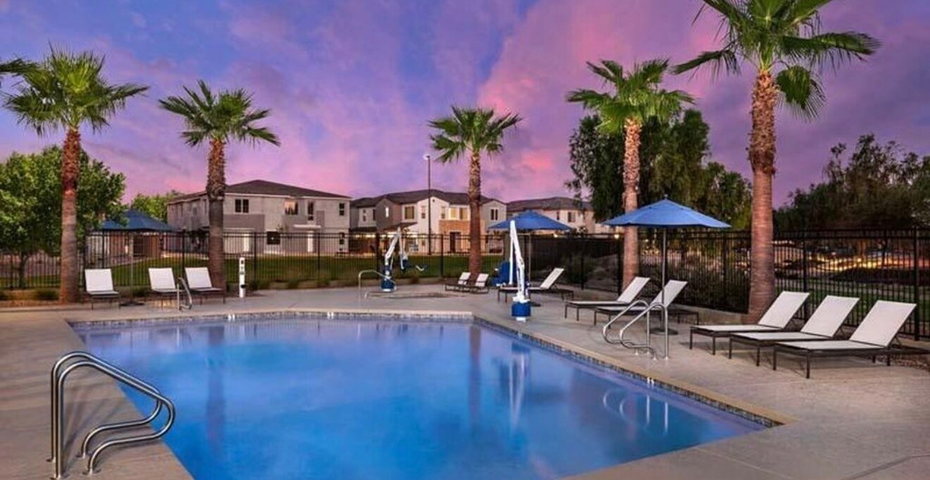 Building Photo - 4570 S Renaissance Dr