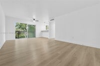 Building Photo - 12101 NE 6th Ave