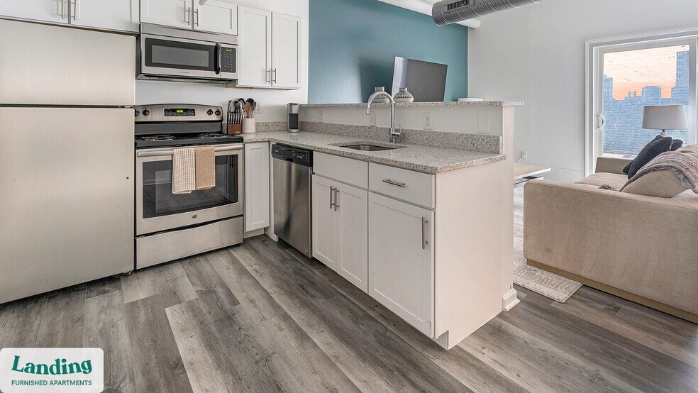 Building Photo - 222 E Saratoga St