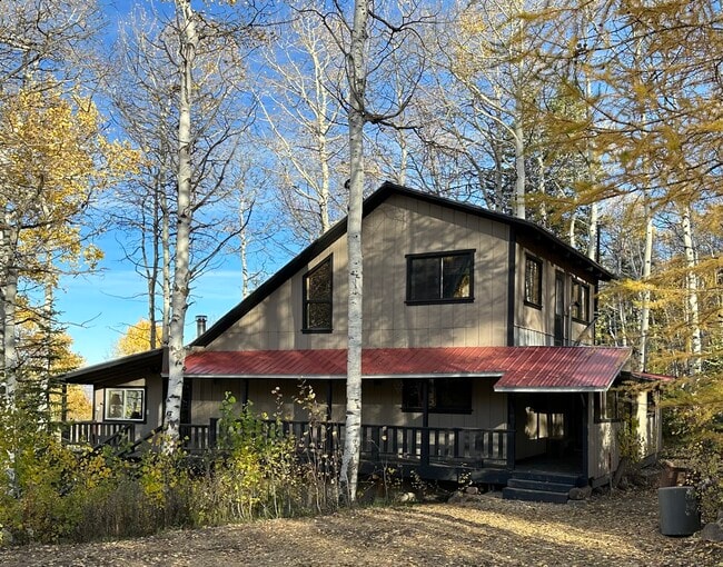Building Photo - 2433 S Frst Mdw Rd