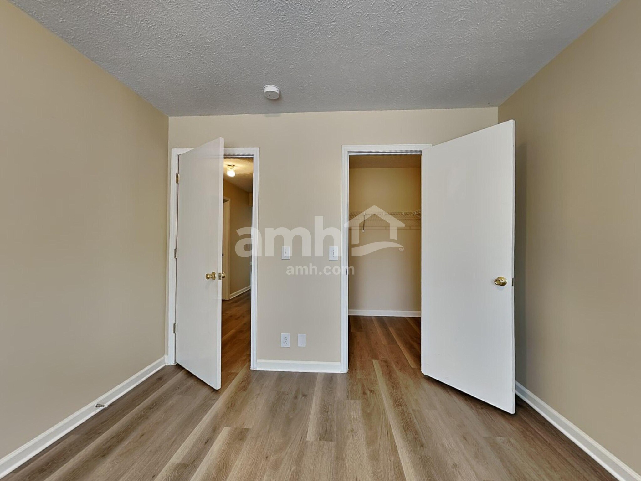 Building Photo - 5711 Briarwick Ct