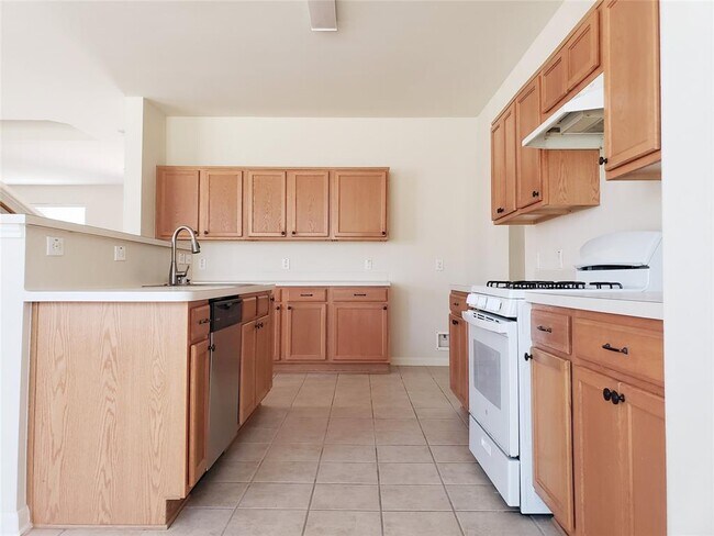 Building Photo - 21202 Spring Bend Ln