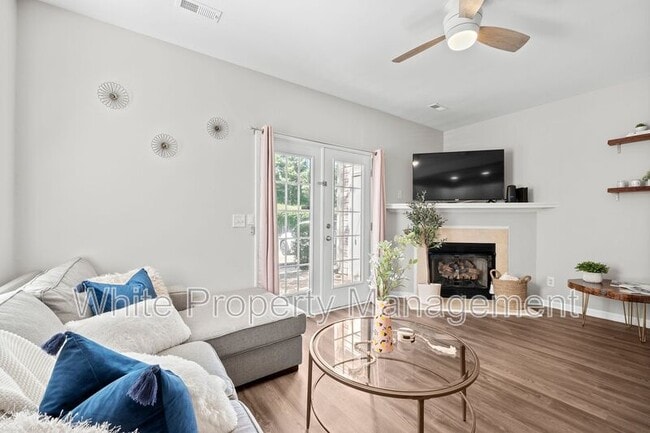 Building Photo - 11339 Dundarrach Ln