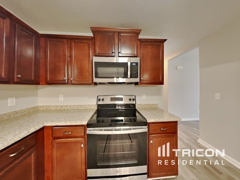 Building Photo - 2712 Arthurs Ct